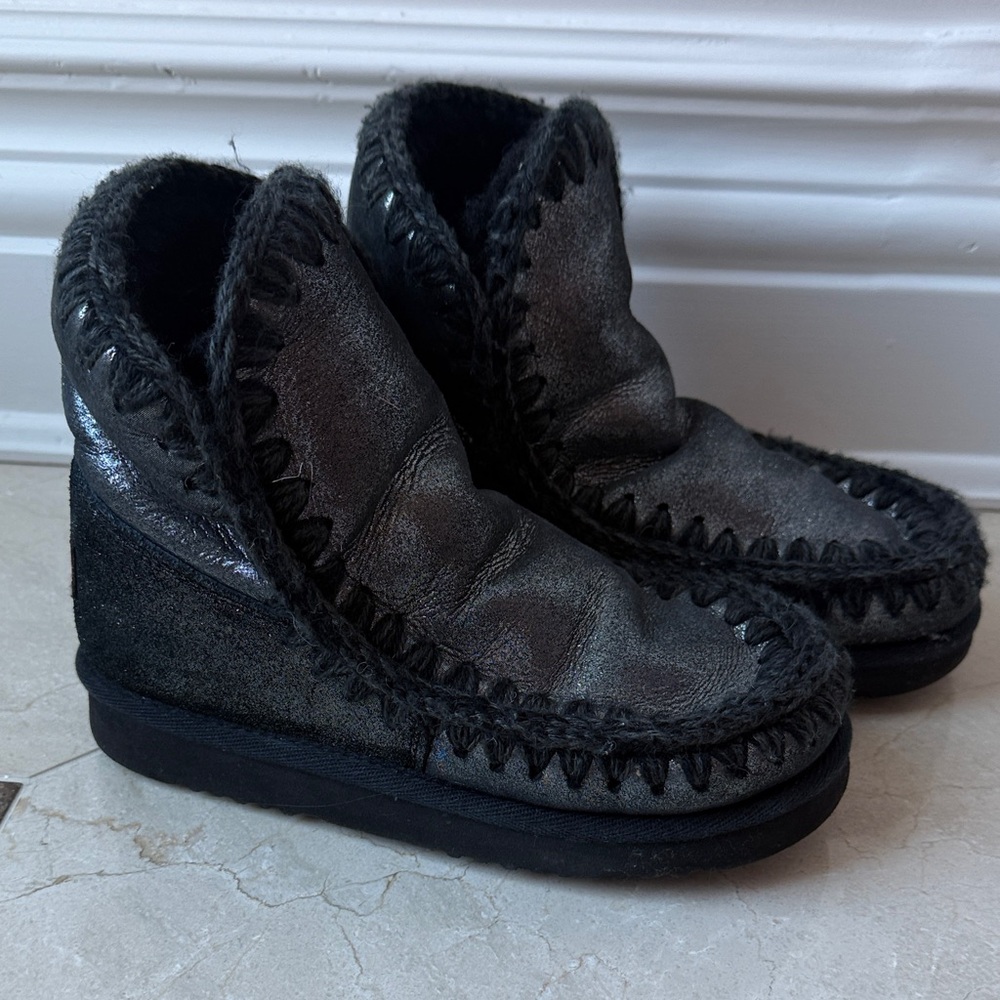 Mou Dark Metallic Silver Ankle Boots with Black Stitching Size 37